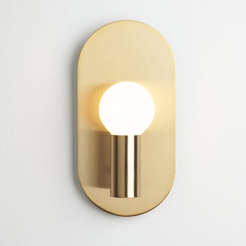 Minimalist Gold Wall Sconce
