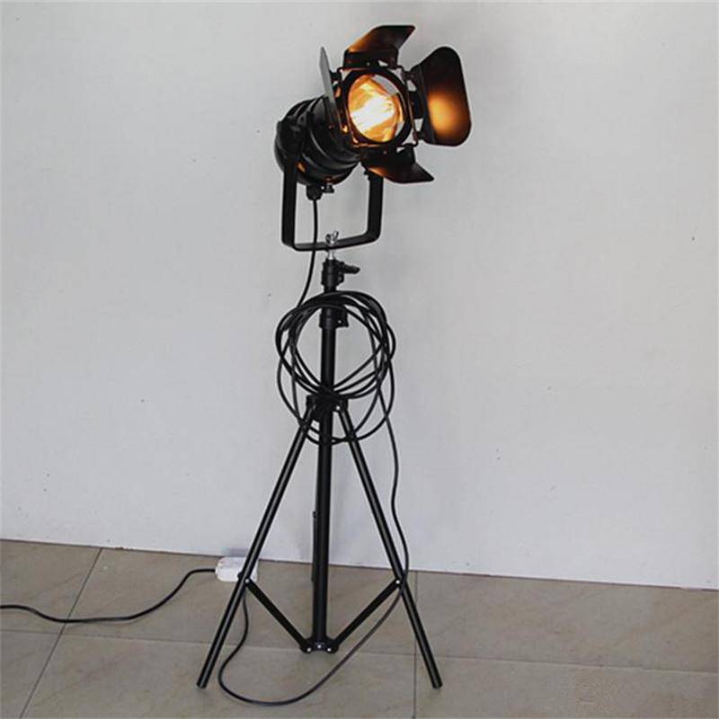 Retro Industrial Spotlight Floor Lamp