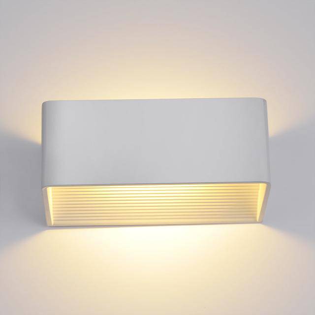 Sleek Minimalist LED Wall Sconce