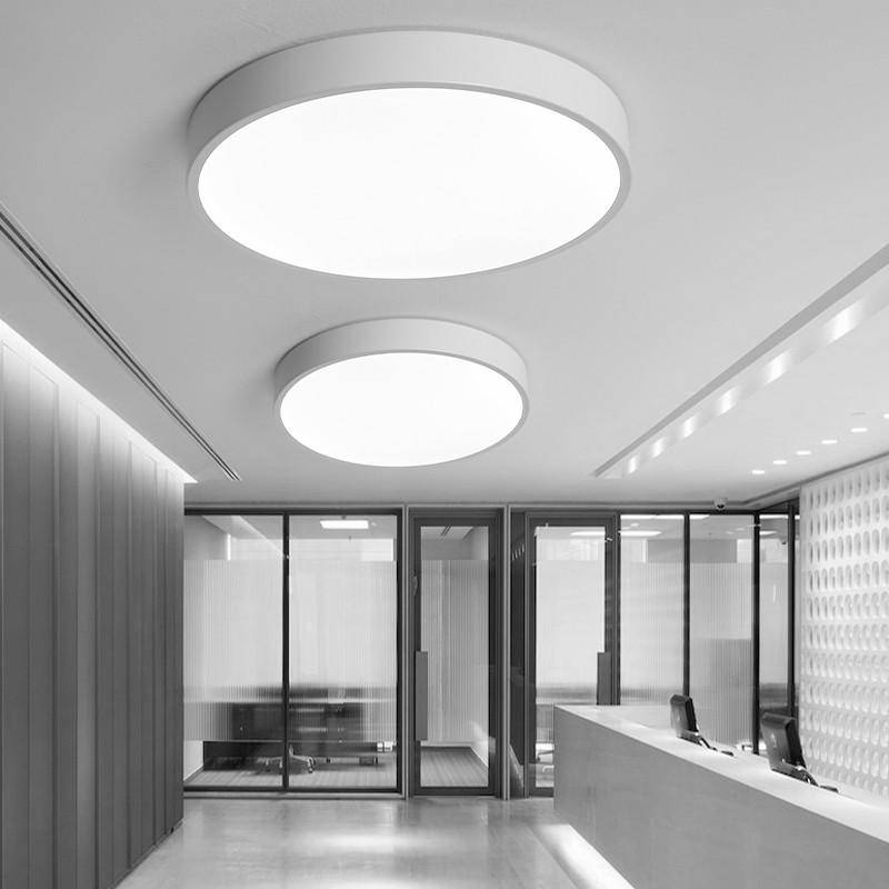 Round and Flat LED Ceiling Light (Multiple Sizes)