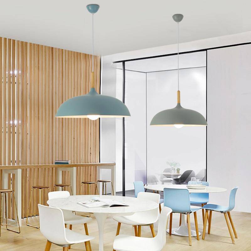 Colorful Aluminum Suspension with Wooden Rod