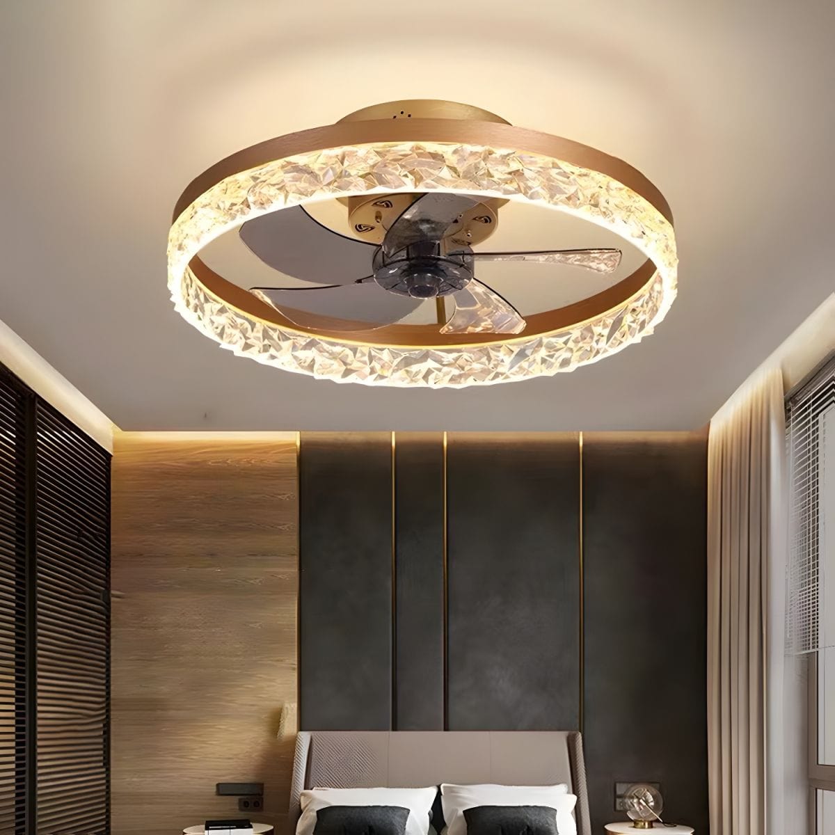 Quiet Decorative Ceiling Fan with Remote Control and Light Norenza