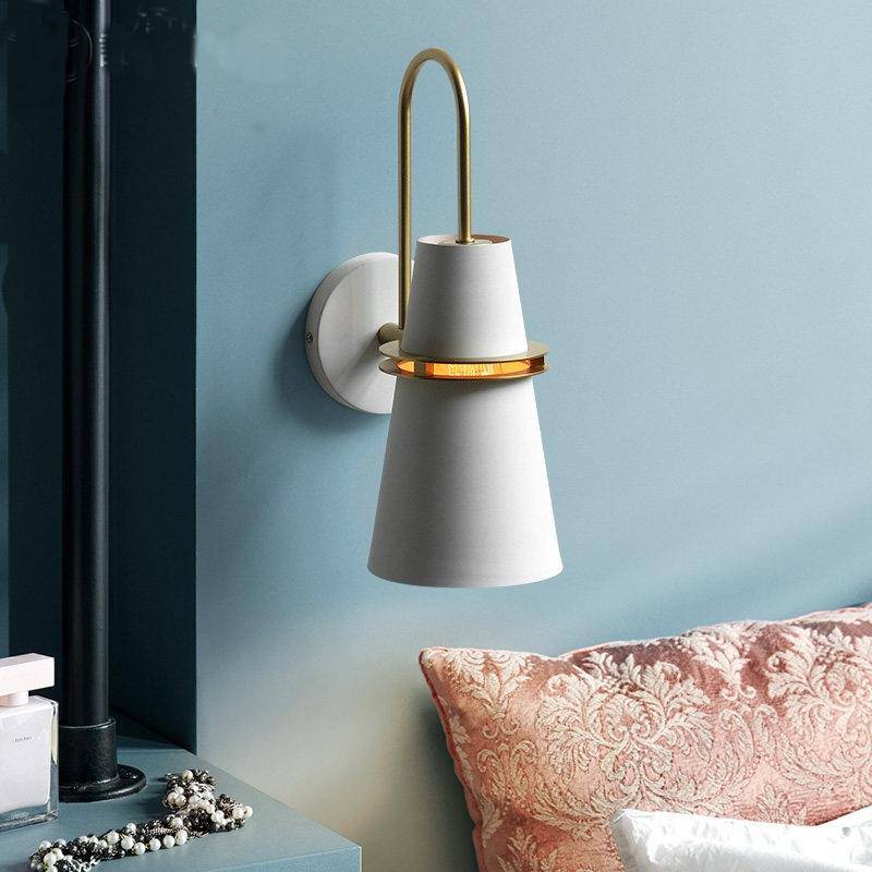 Retro Colored Metal Cone LED Wall Sconce White Norenza