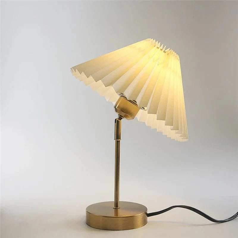 Retro Floor Lamp with Pleated Shade - Versatile Decorative Lighting Norenza