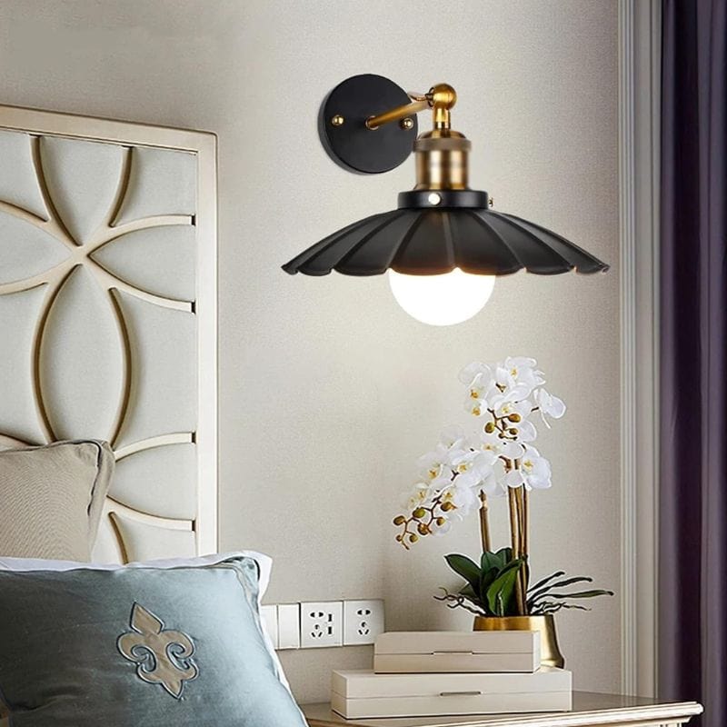 Retro LED Wall Sconce with Metal Tile Shade for Home Norenza