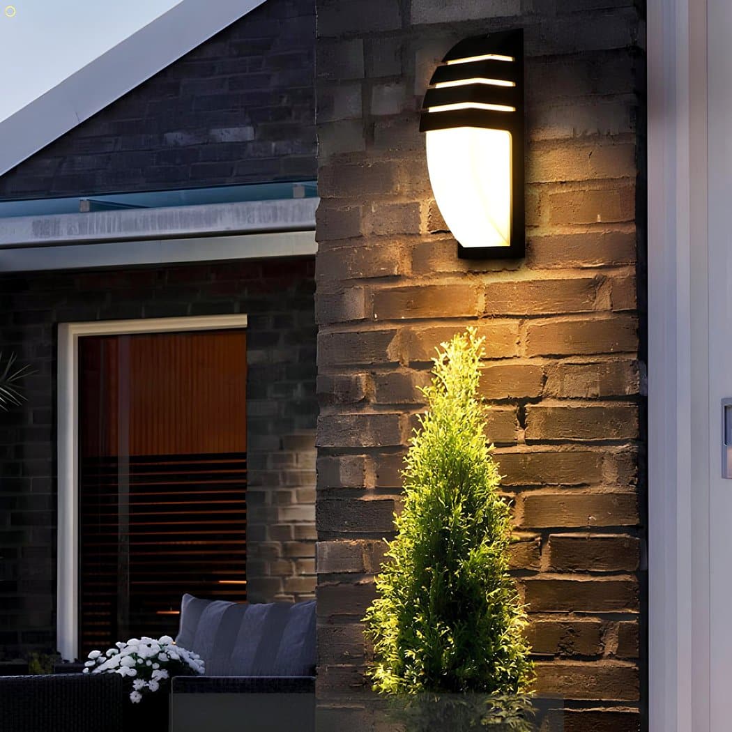 Round Design LED Outdoor Wall Sconce Norenza
