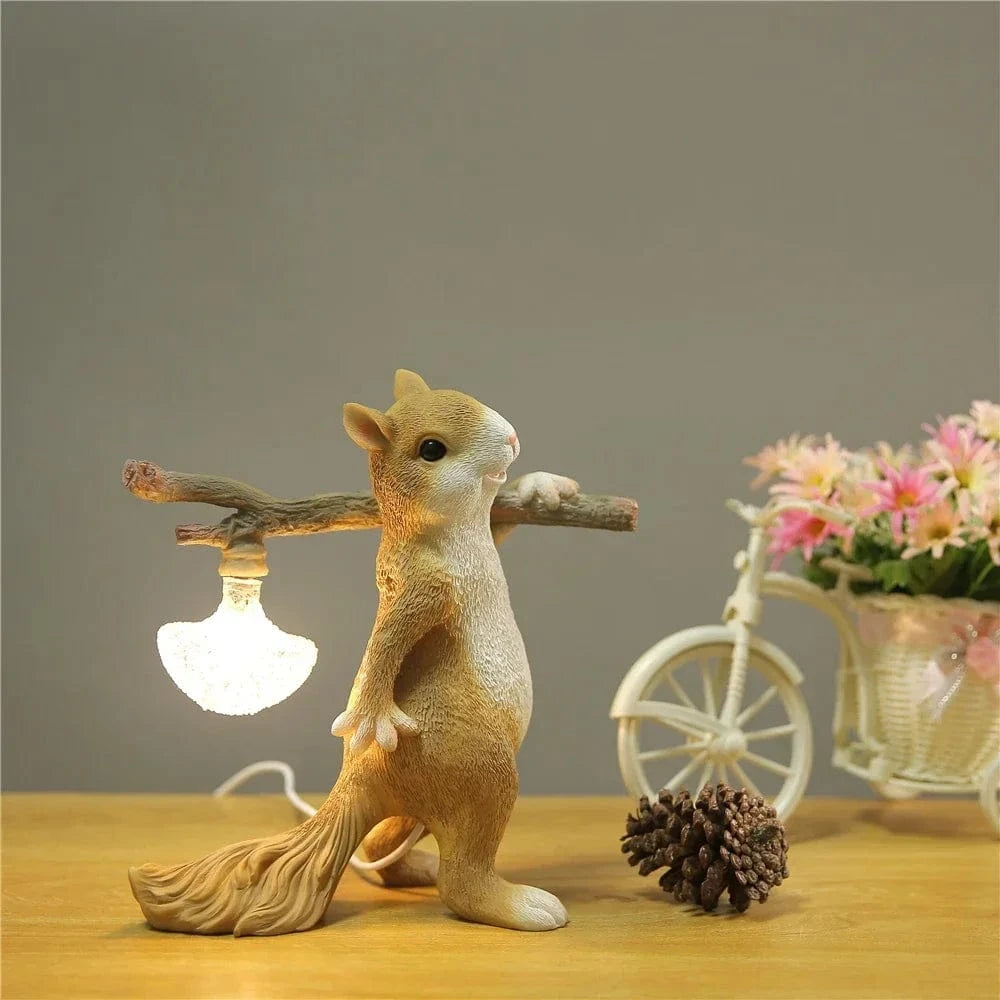 Smart Squirrel Mini Night Light - Decorative Bedside Lamp for Kids Norenza