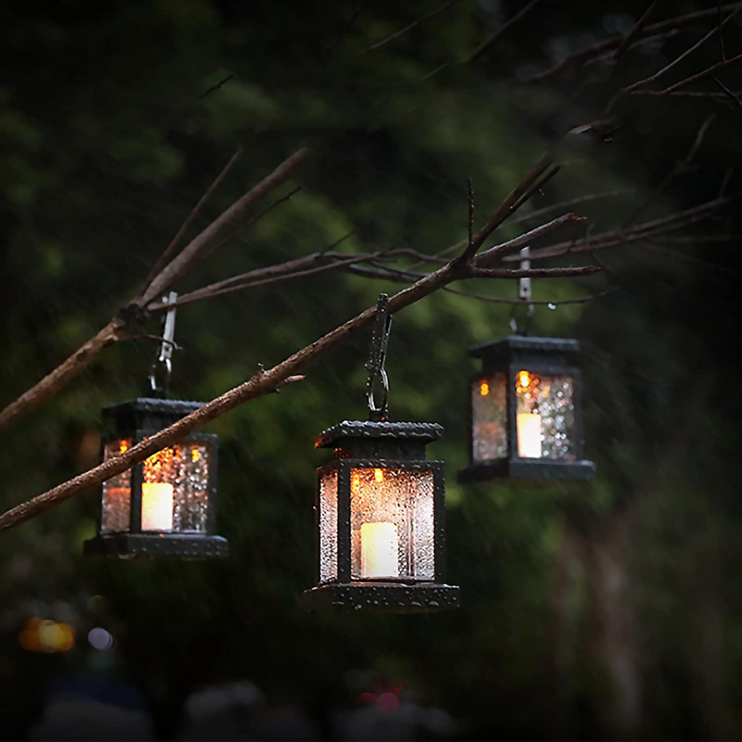 Solar LED Candle Lantern for Outdoor Garden Lighting with Hook Norenza