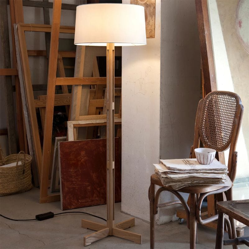 Solid Wood Wabi-Sabi Floor Lamp - Japanese Zen Decorative Light Norenza