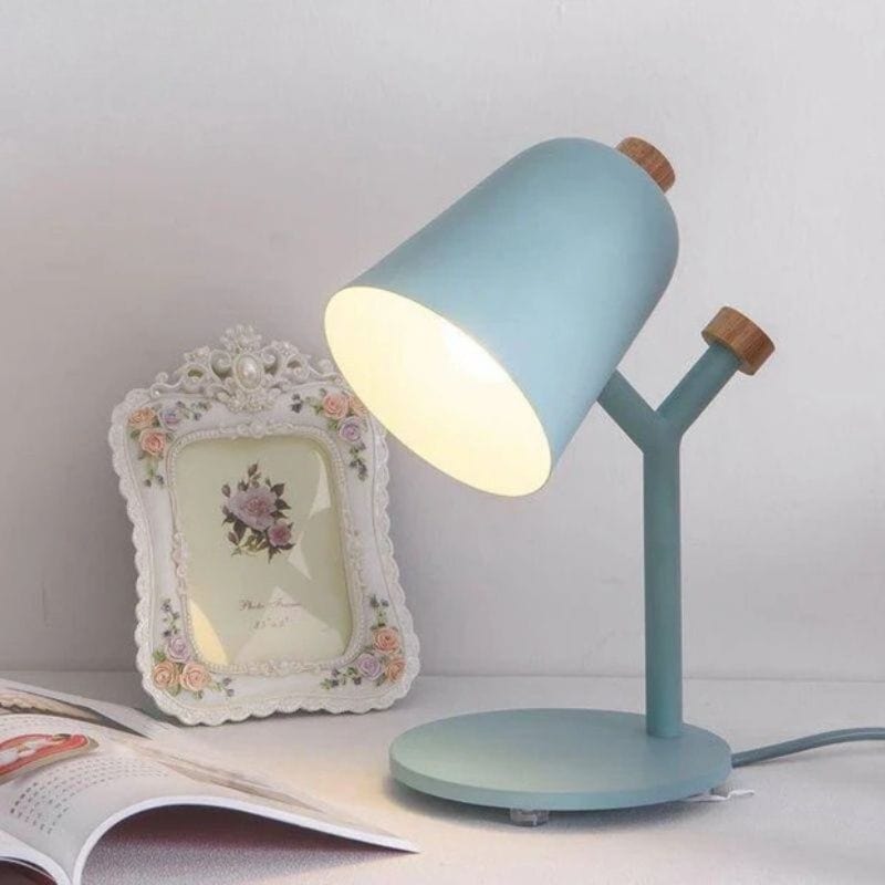 Stylish Branch Desk or Nightstand Lamp Norenza