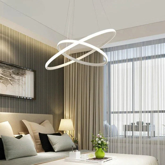 Intertwined Circle Design Chandelier