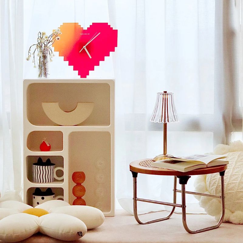 Wireless Rechargeable Touch Desk Lamp for Reading and Décor