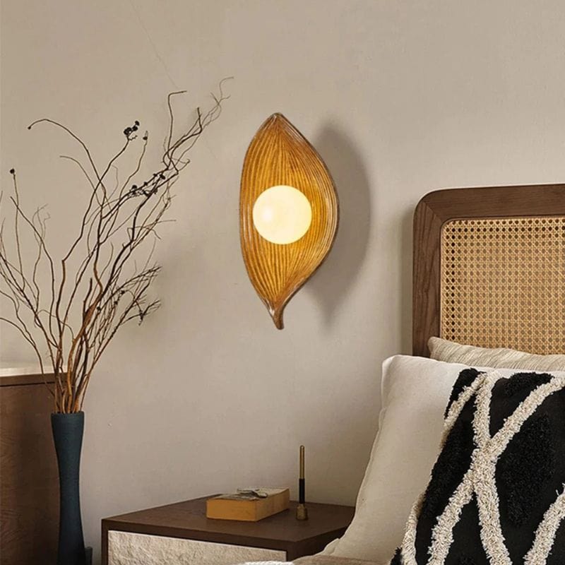 Vintage Leaf Design Resin Wall Sconce Norenza