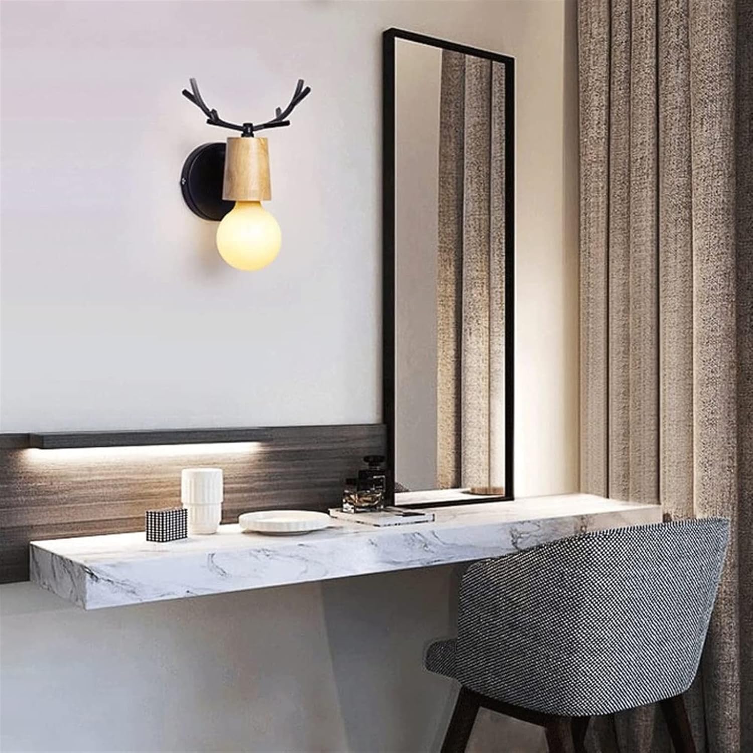 Wooden Deer Wall Sconce Norenza