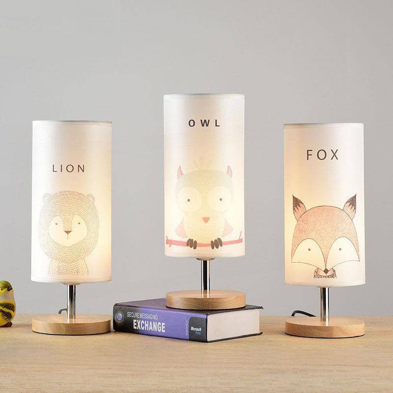 Wooden Nightstand (or Desk) Lamp with Animal Design for Kids Norenza
